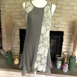WOMENS/JUNIORS COCO & CARMEN DRESS